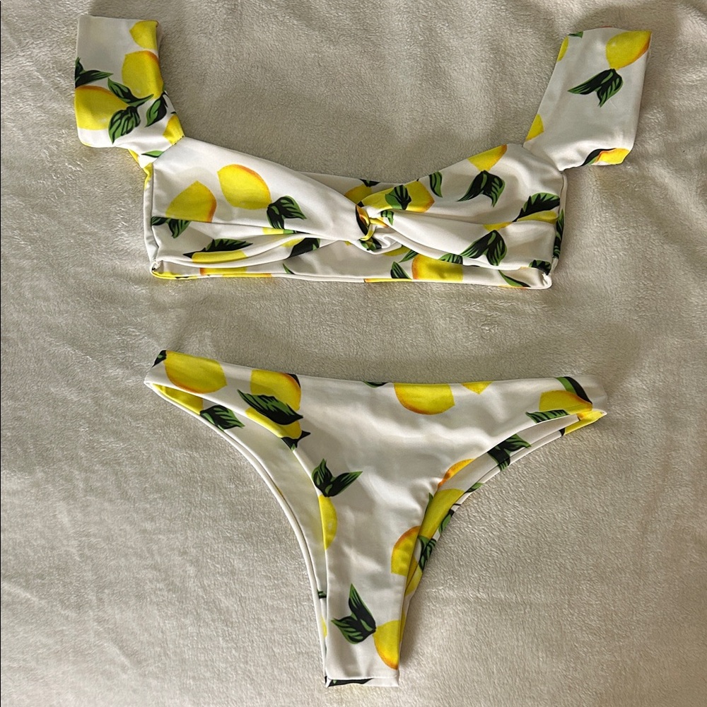 Lemon Print Bikini Set - Picture 1 of 1